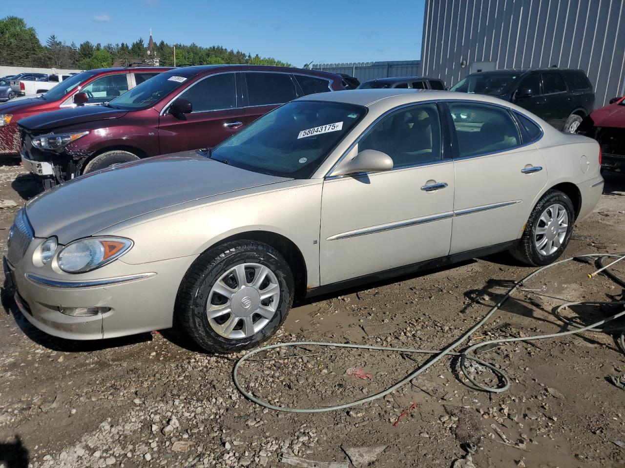 2008 Buick Lacrosse Cx for Sale in Franklin, WI - Front End