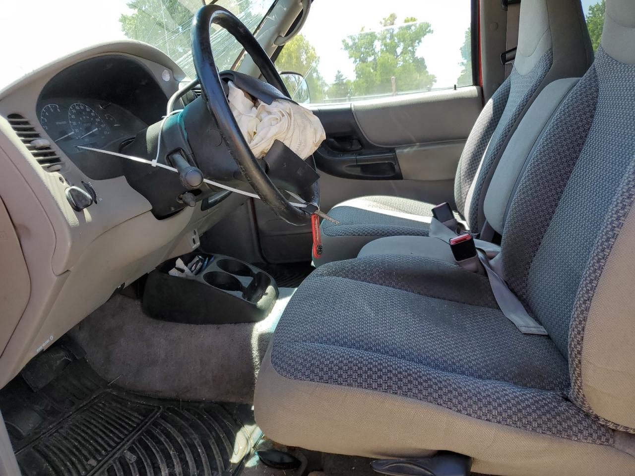 1998 Ford Ranger Super Cab VIN: 1FTZR15X8WPA26063 Lot: 59209625