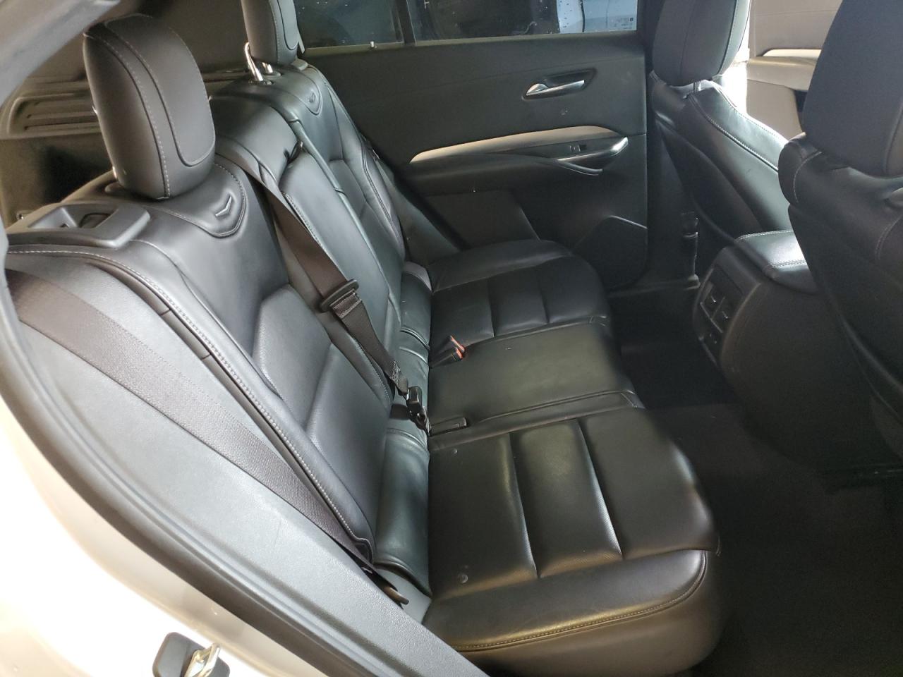 2019 Cadillac Xt4 Premium Luxury VIN: 1GYFZCR46KF198424 Lot: 55465185