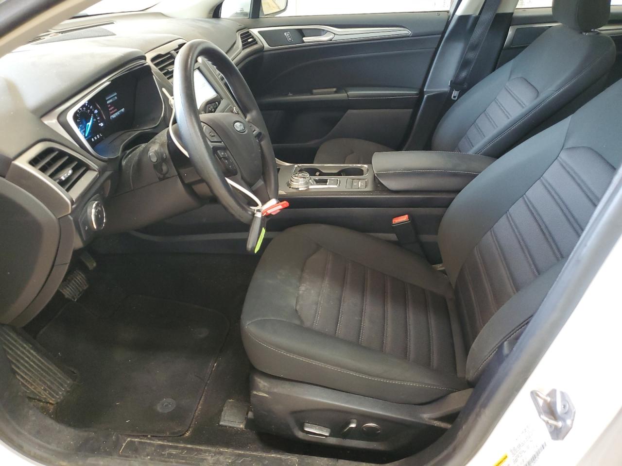 2019 Ford Fusion Se VIN: 3FA6P0LU2KR263975 Lot: 54043275