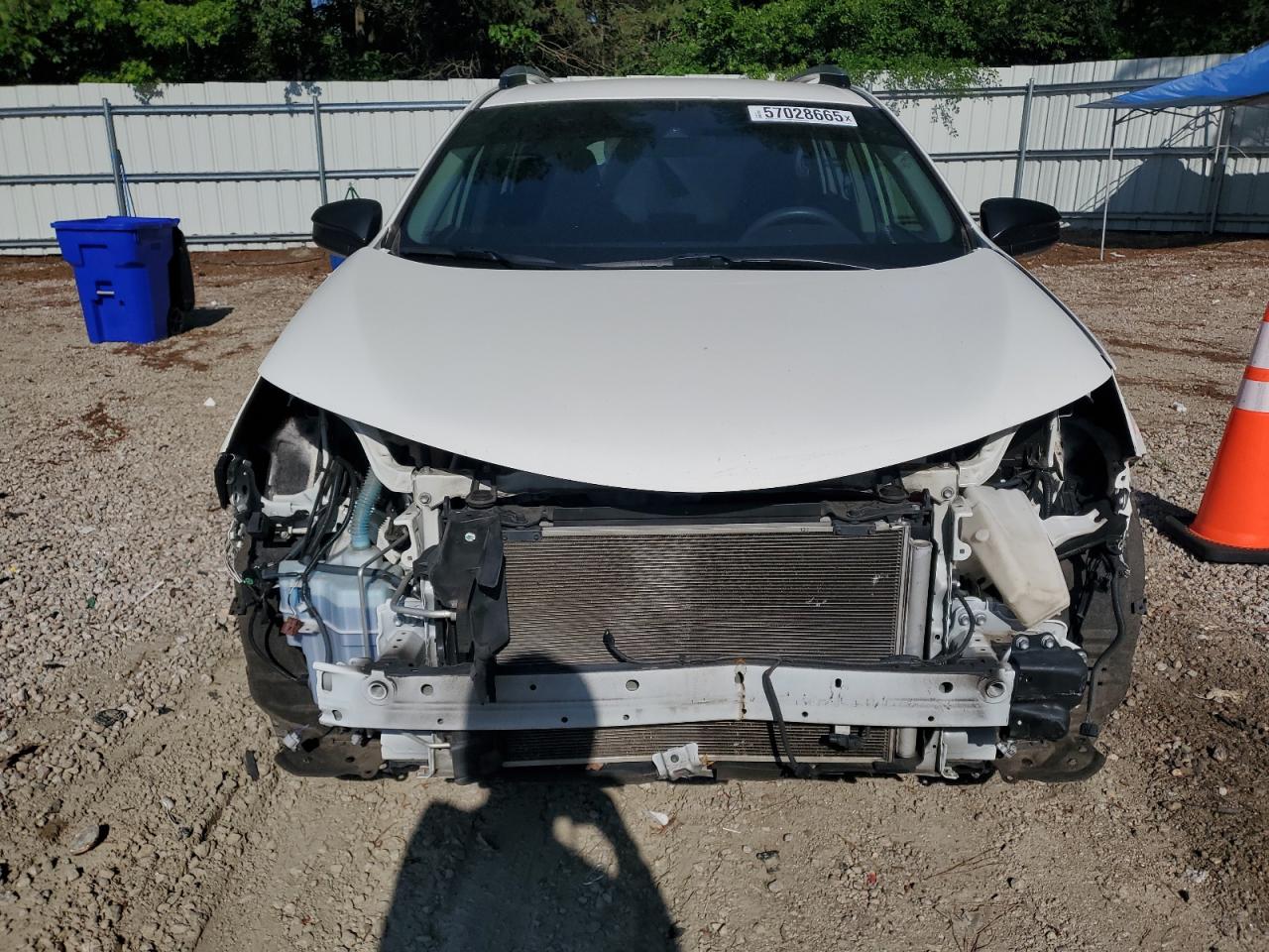 JTMZFREVXHJ700743 TOYOTA RAV4 2017