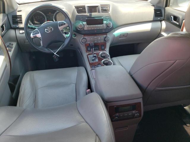  TOYOTA HIGHLANDER 2012 Srebrny