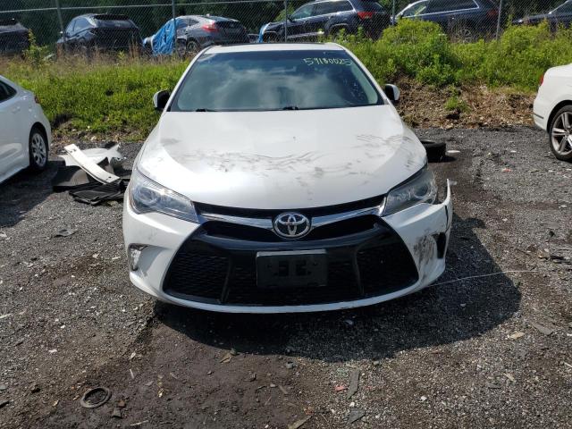 Sedans TOYOTA CAMRY 2017 White