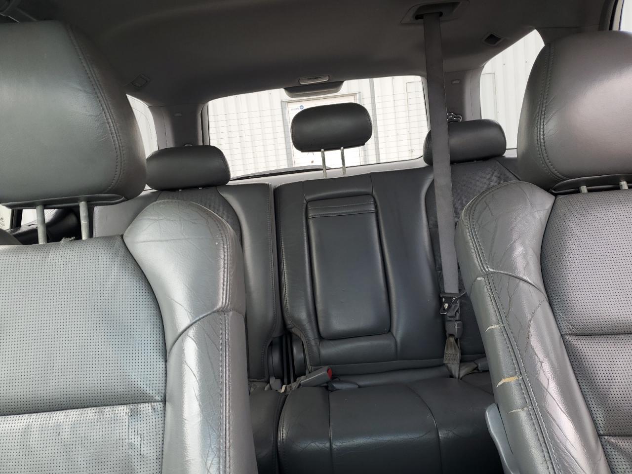 2005 Acura Mdx VIN: 2HNYD18275H555236 Lot: 56235405