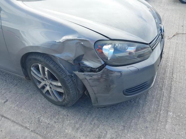 2010 VOLKSWAGEN GOLF SE BL