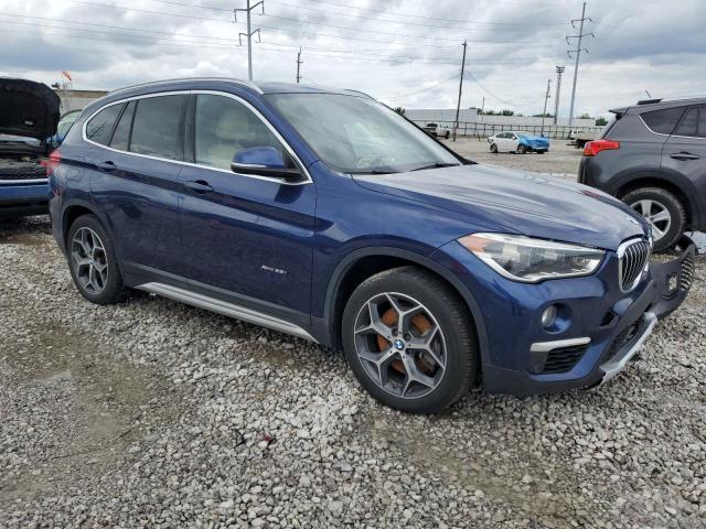 Parquets BMW X1 2016 Blue