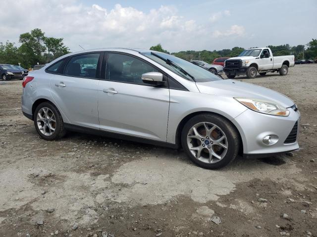  FORD FOCUS 2014 Серебристый