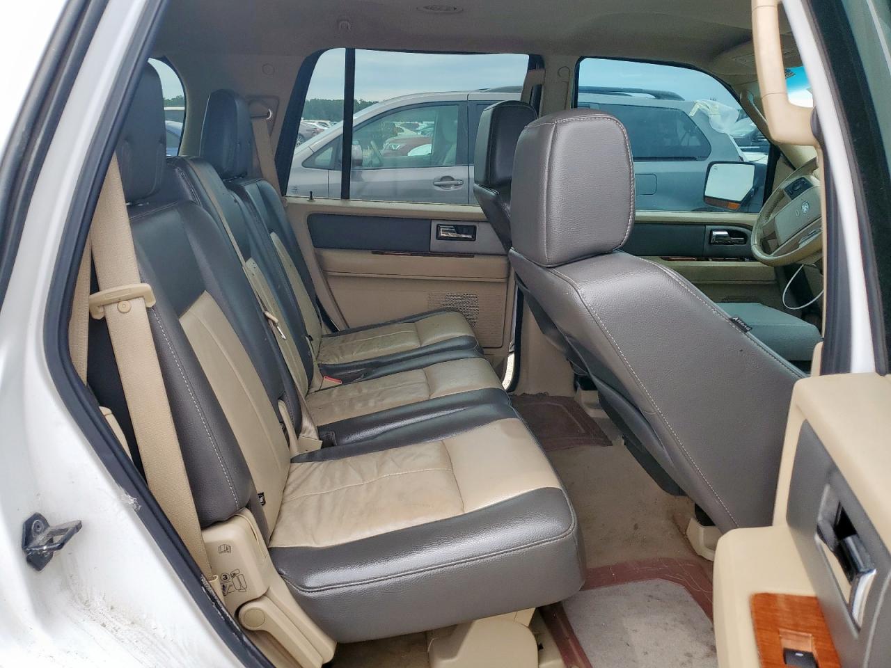 2007 Ford Expedition Eddie Bauer VIN: 1FMFU17567LA64294 Lot: 58689815