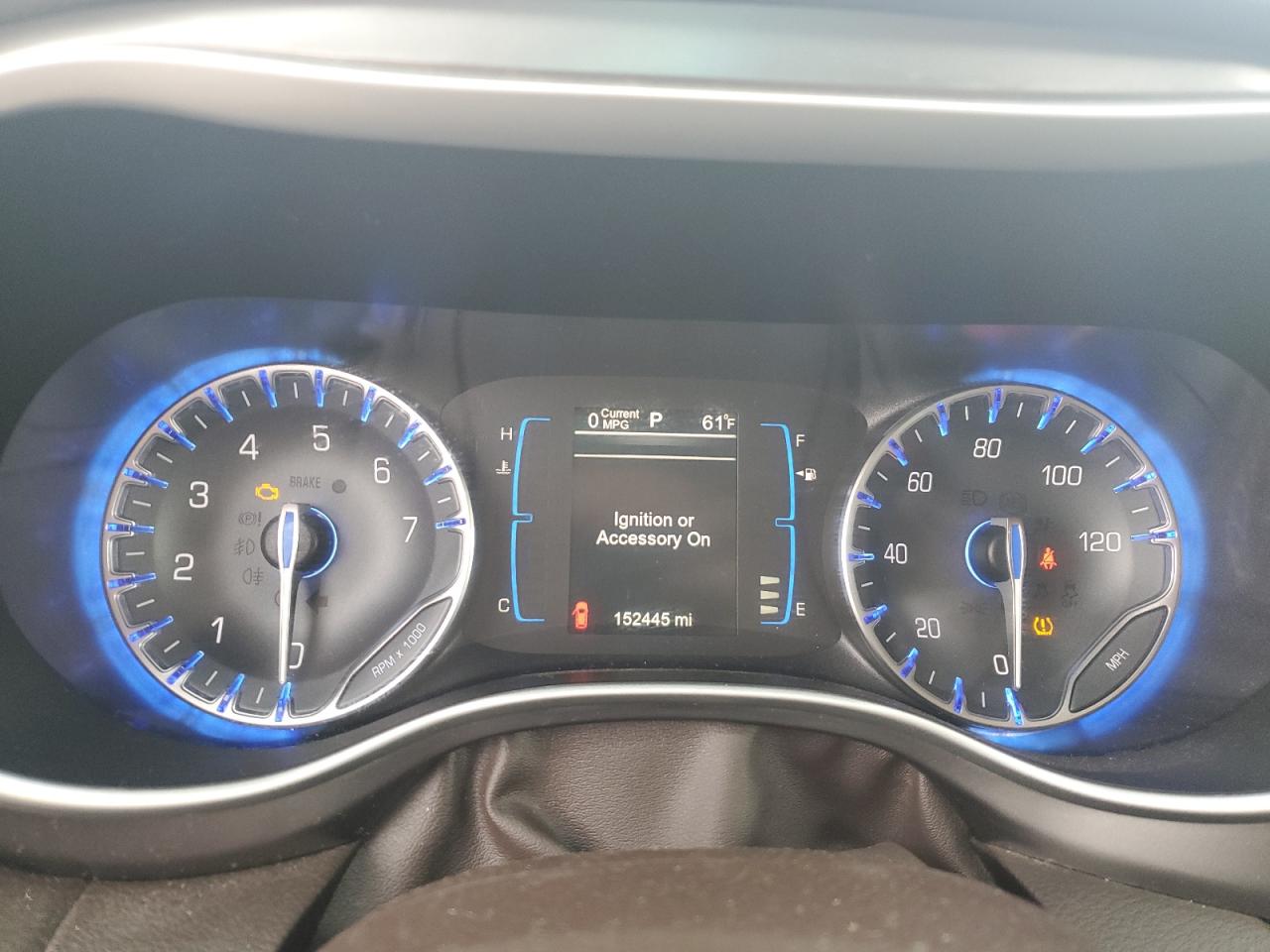 2017 Chrysler Pacifica Touring L VIN: 2C4RC1BG1HR702473 Lot: 57705575