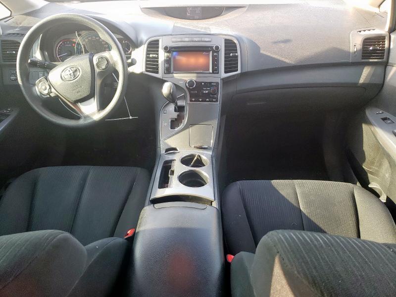  TOYOTA VENZA 2013 Серебристый