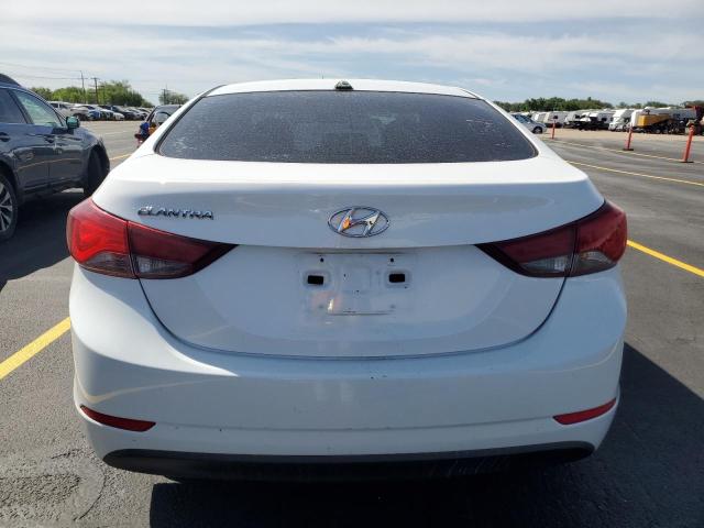 Sedans HYUNDAI ELANTRA 2016 Biały