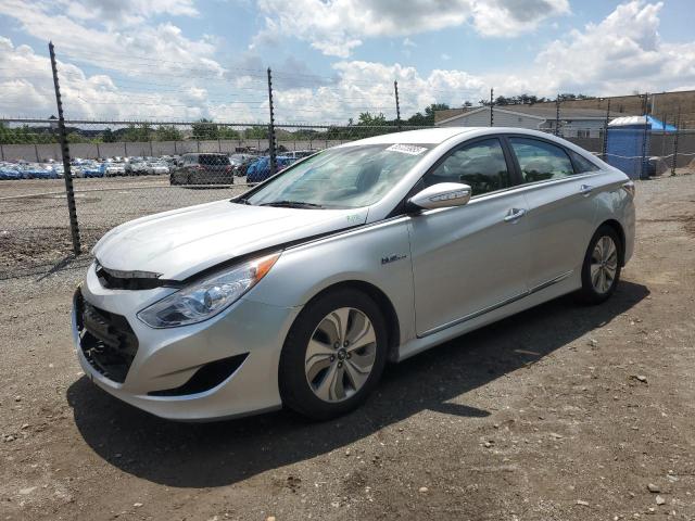  HYUNDAI SONATA 2013 Серебристый