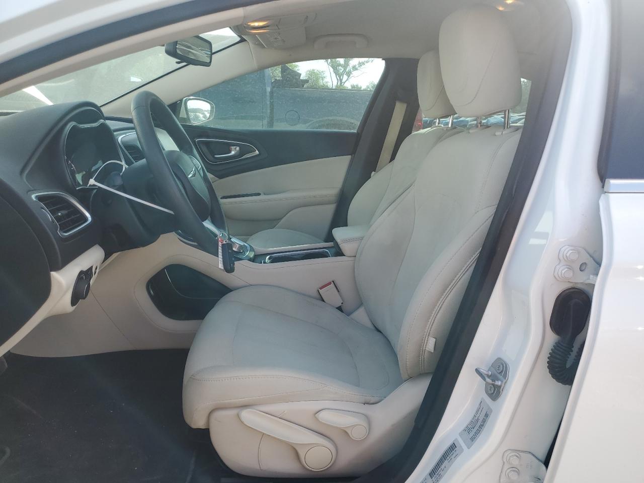 2016 Chrysler 200 Limited VIN: 1C3CCCAB6GN181449 Lot: 57121745