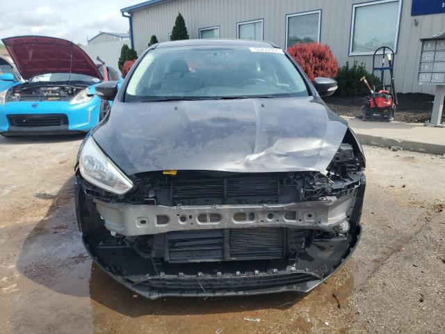  FORD FOCUS 2016 Серый