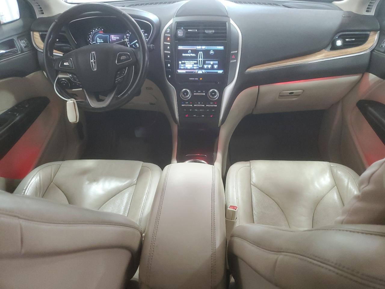 2015 Lincoln Mkc VIN: 5LMCJ1A96FUJ03561 Lot: 57396345