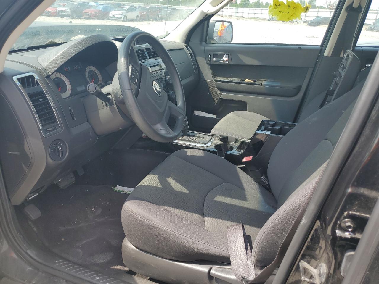 2011 Mazda Tribute I VIN: 4F2CY0C70BKM03689 Lot: 58476695