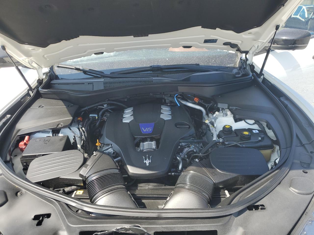 2021 Maserati Levante S VIN: ZN661YUAXMX359666 Lot: 58308925