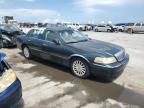 2003 Lincoln Town Car Signature for Sale in New Orleans, LA - Vandalism