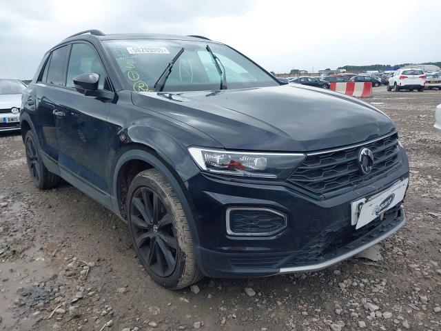 2021 VOLKSWAGEN T-ROC BLAC