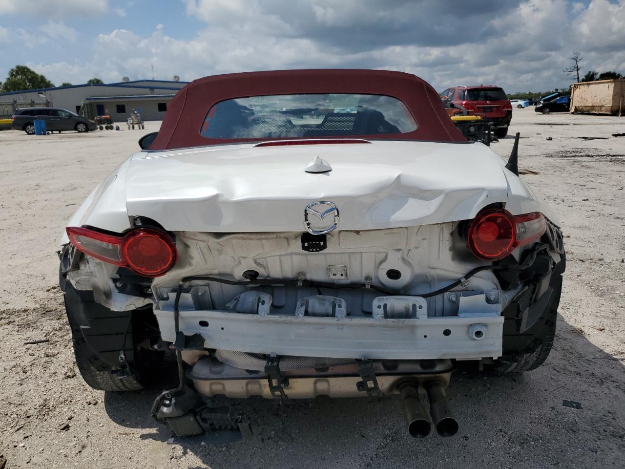 2018 Mazda Mx-5 Miata Grand Touring VIN: JM1NDAD70J0202751 Lot: 55337495