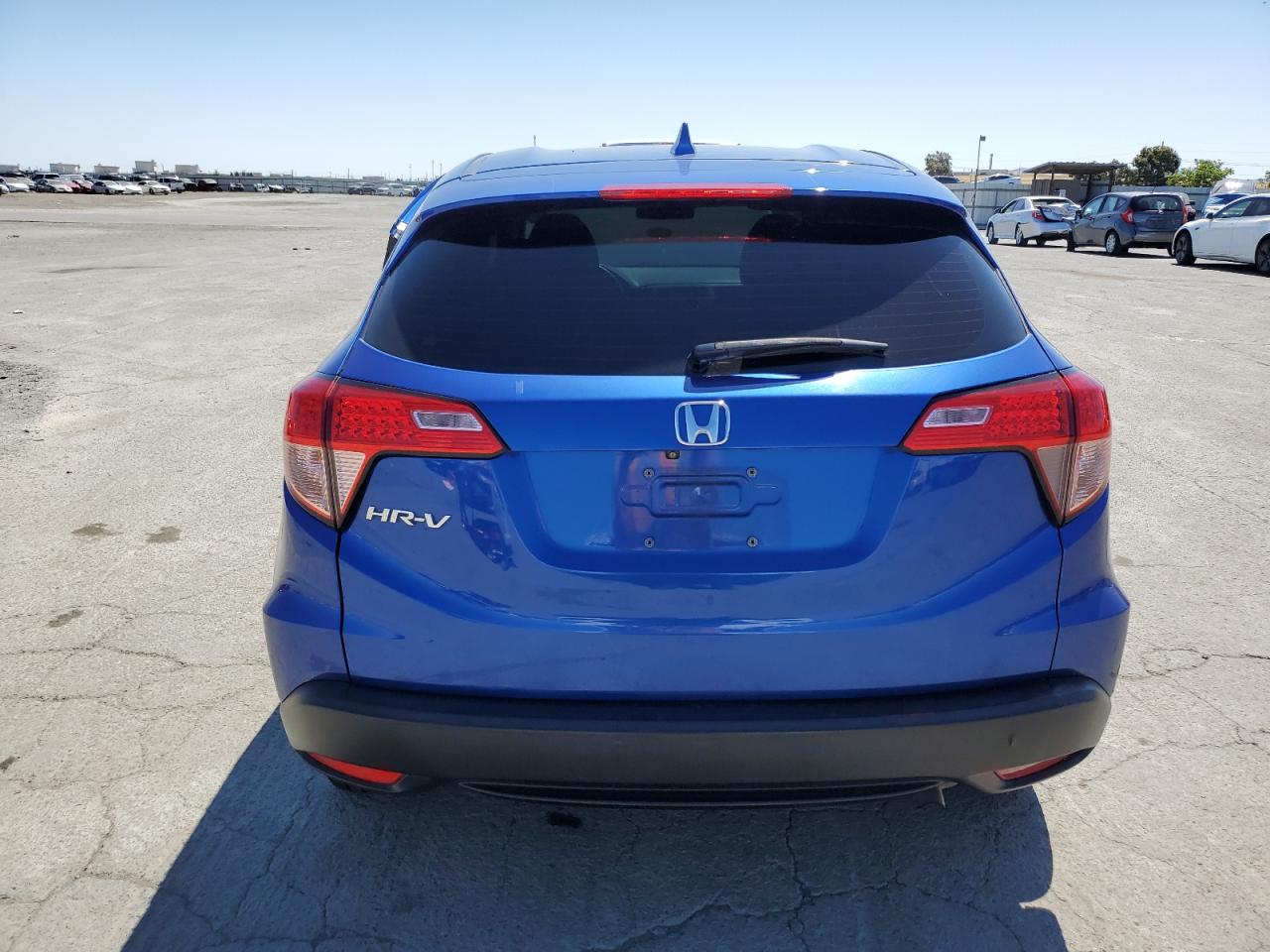 3CZRU5H33JM708369 HONDA HR-V 2018