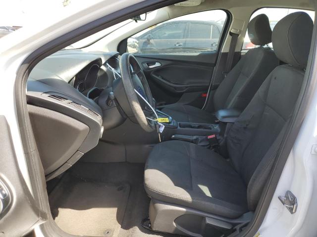 Хэтчбеки FORD FOCUS 2015 Белый
