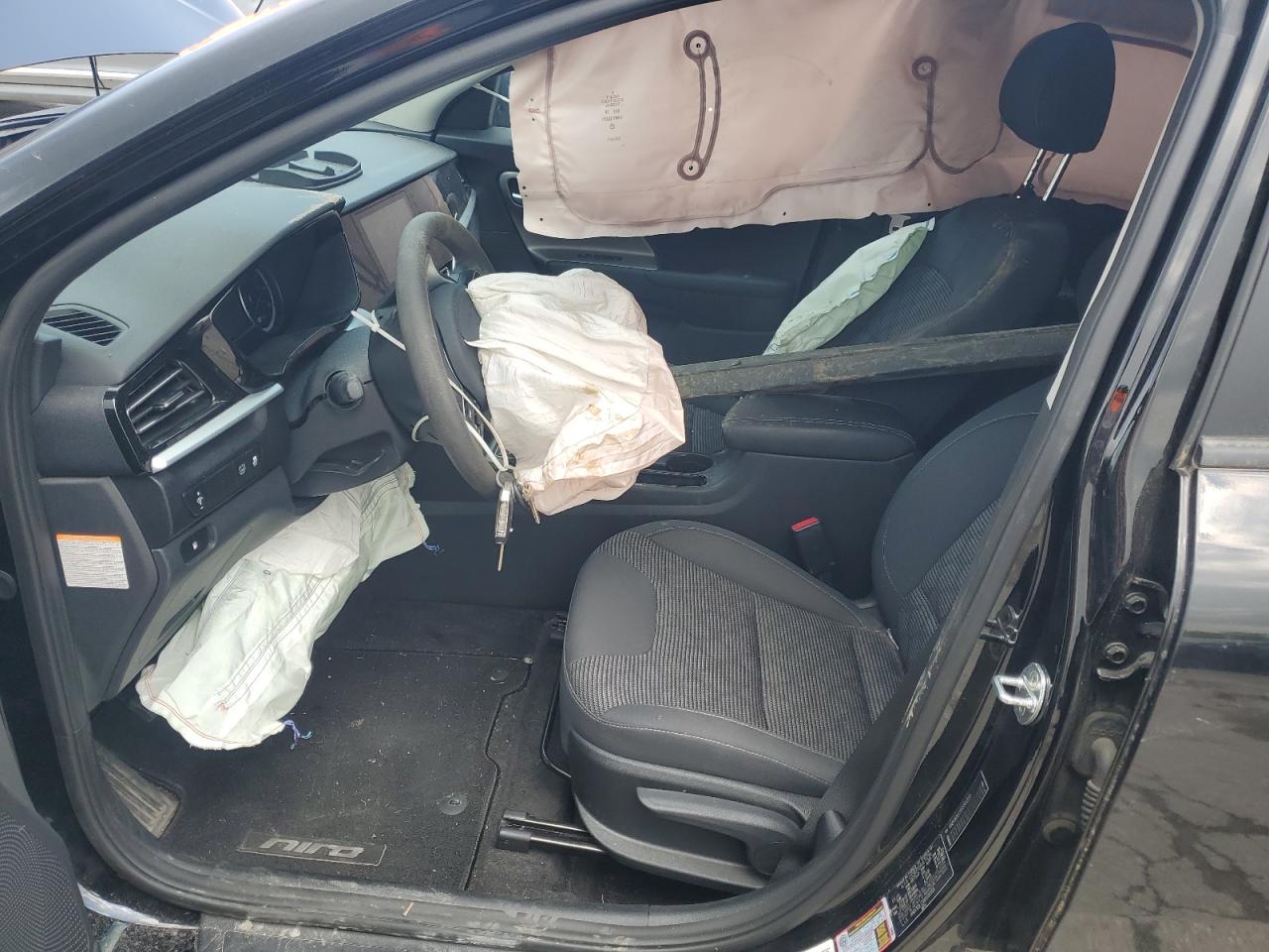 2022 Kia Niro Lx VIN: KNDCB3LC5N5501555 Lot: 56740755