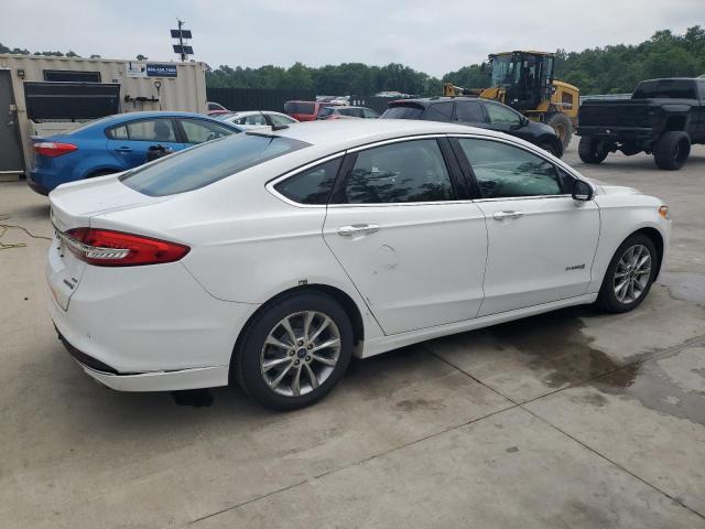 Седаны FORD FUSION 2017 Белый