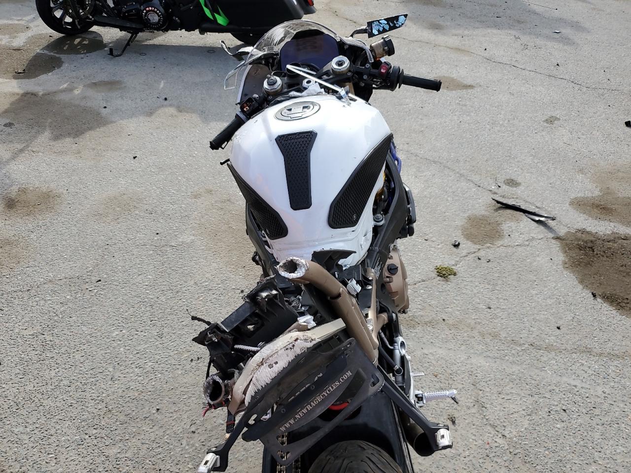 2022 BMW S 1000 Rr VIN: WB10E230XN6F38086 Lot: 55690405