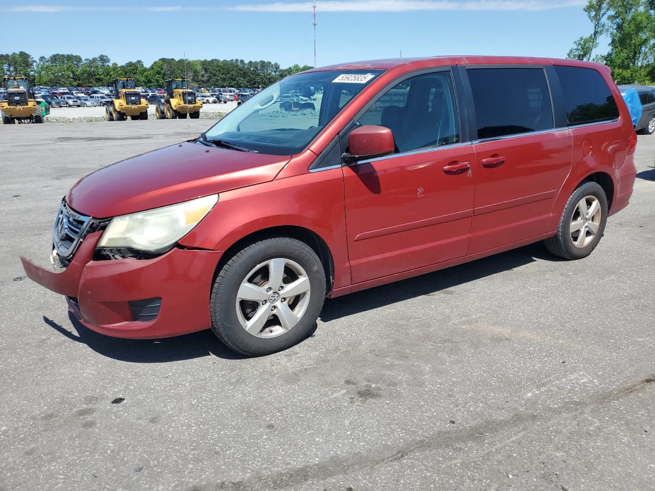 2010 Volkswagen Routan Se