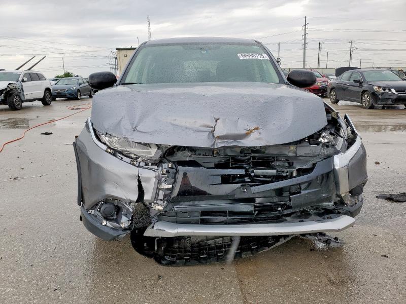  MITSUBISHI OUTLANDER 2018 Szary