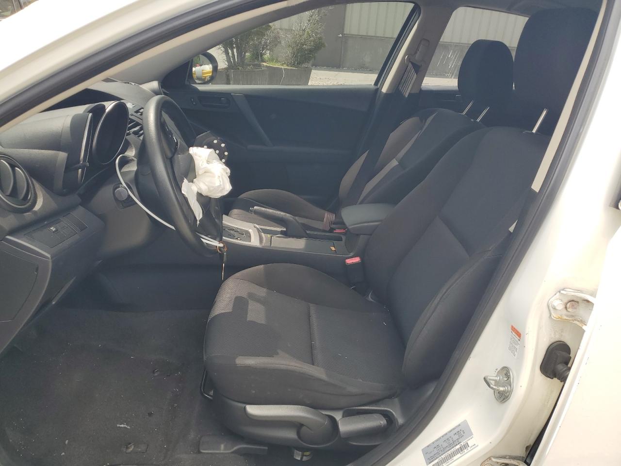 2011 Mazda 3 I VIN: JM1BL1UG2B1404315 Lot: 58082115