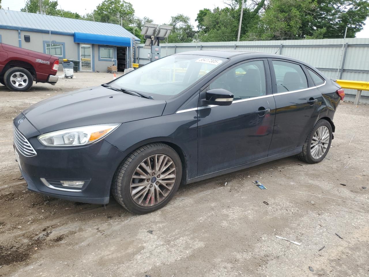 2017 Ford Focus Titanium იყიდება Wichita-ში, KS - Rear End