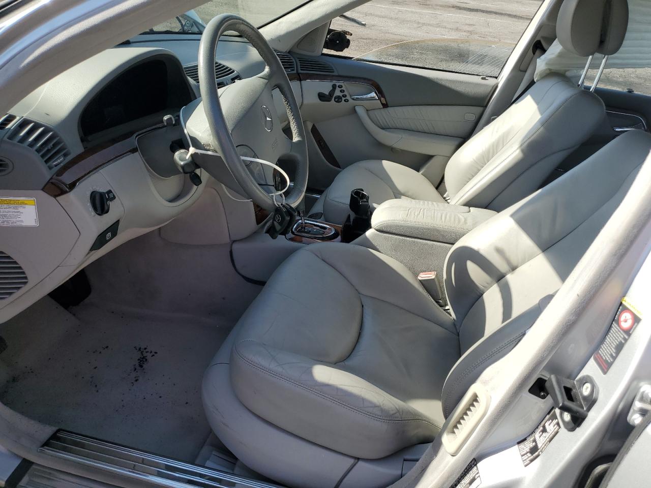 2005 Mercedes-Benz S 500 VIN: WDBNG75J95A447356 Lot: 57365425