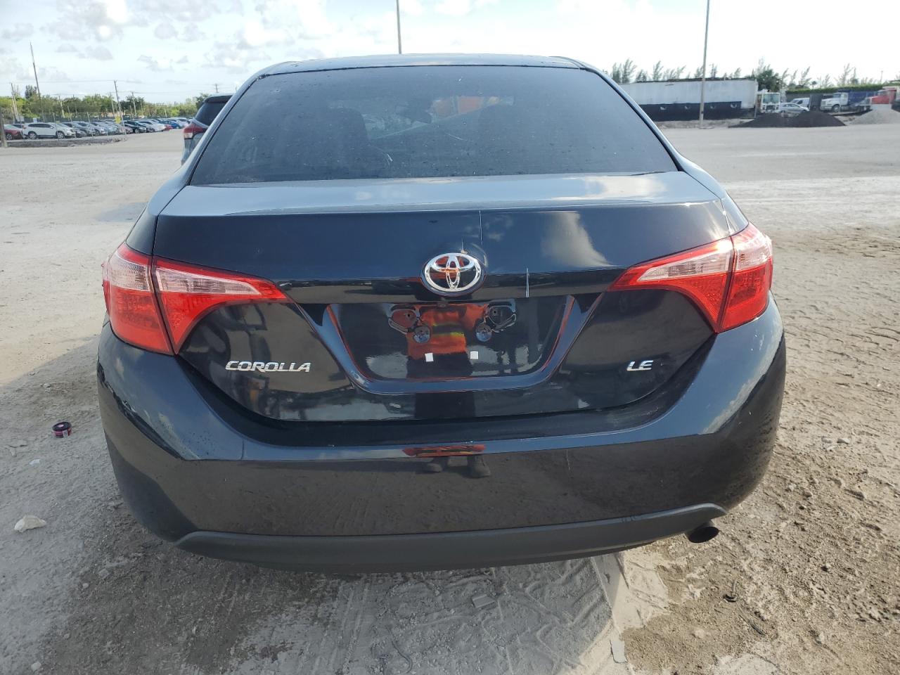 2017 Toyota Corolla L VIN: 5YFBURHE7HP641438 Lot: 59123745