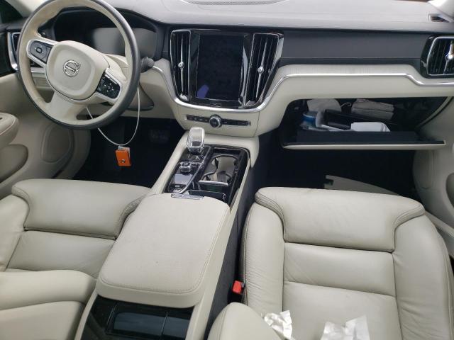  VOLVO S60 T8 REC 2022 Белы