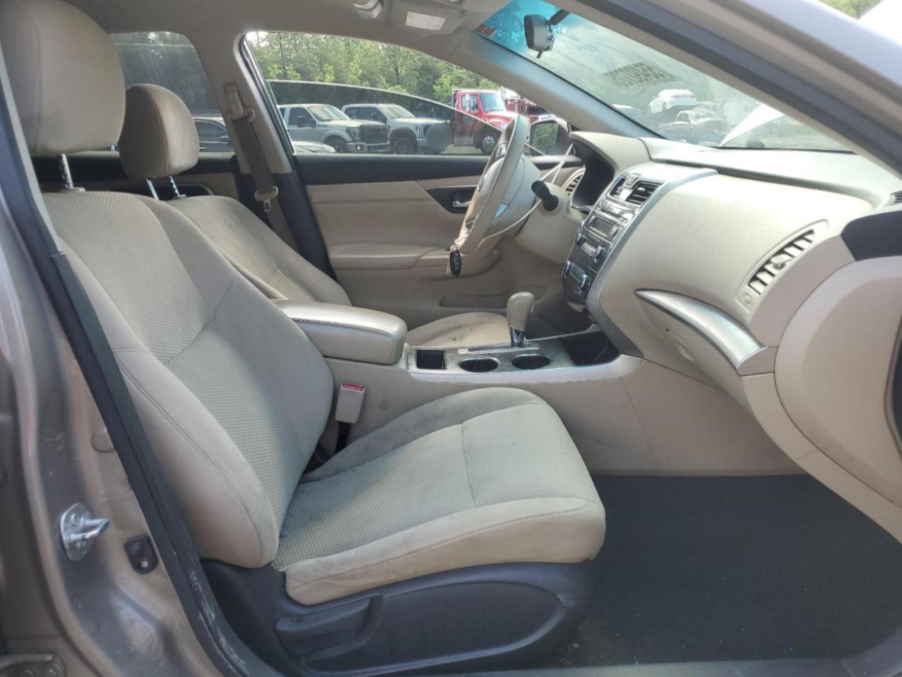 1n4al3ap4fn405238 1N4AL3AP4FN405238 2015 Nissan Altima 2.5