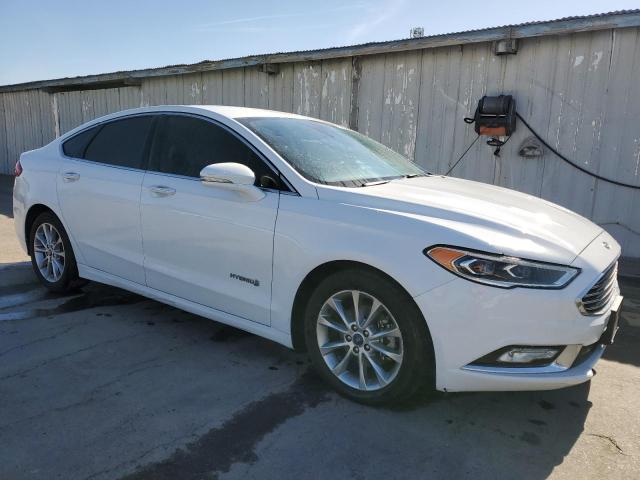 Седаны FORD FUSION 2017 Белый