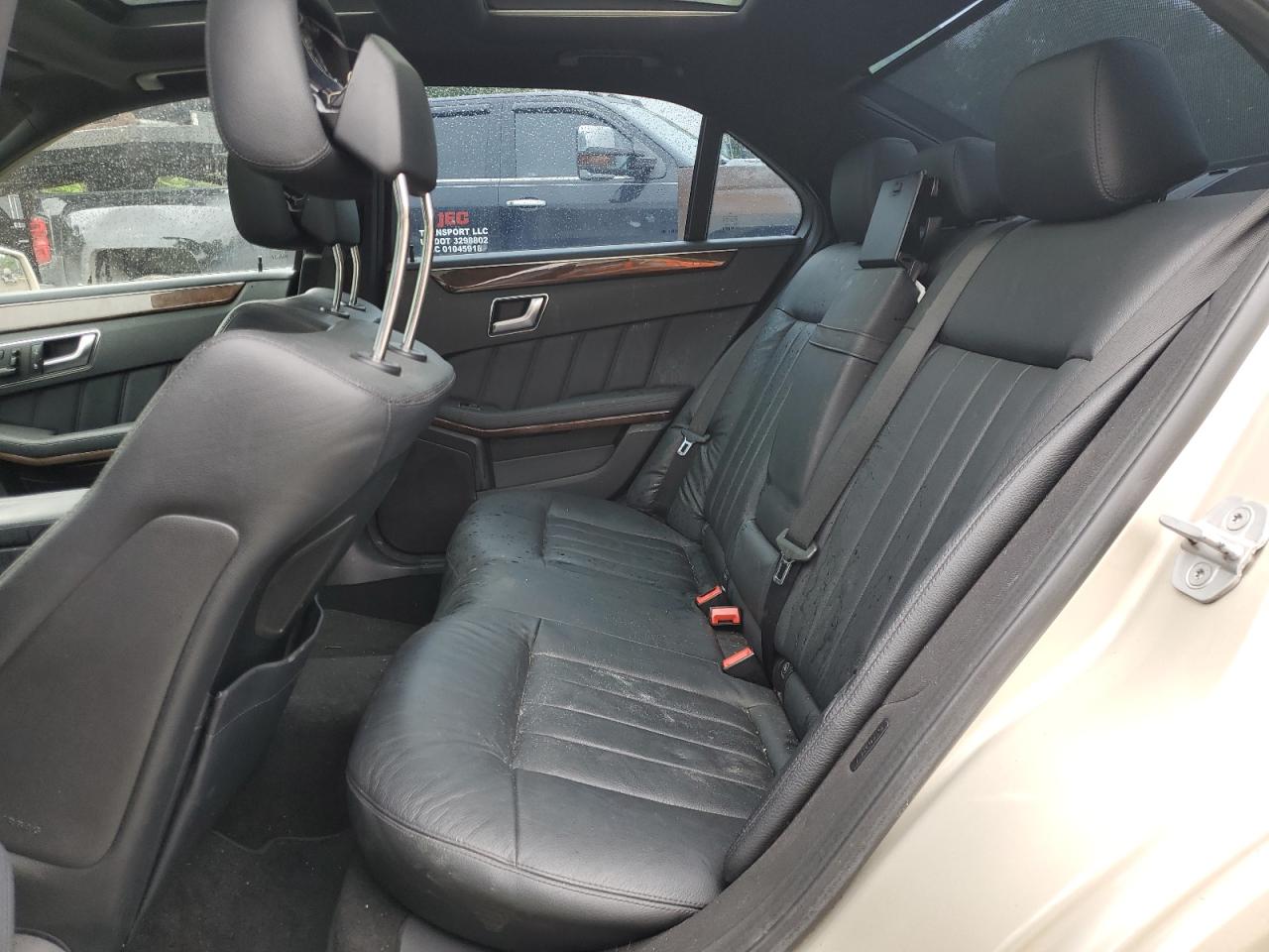 2013 Mercedes-Benz E 550 4Matic VIN: WDDHF9BB8DA722147 Lot: 55502535