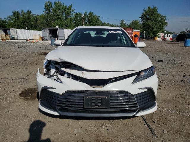  TOYOTA CAMRY 2022 Biały
