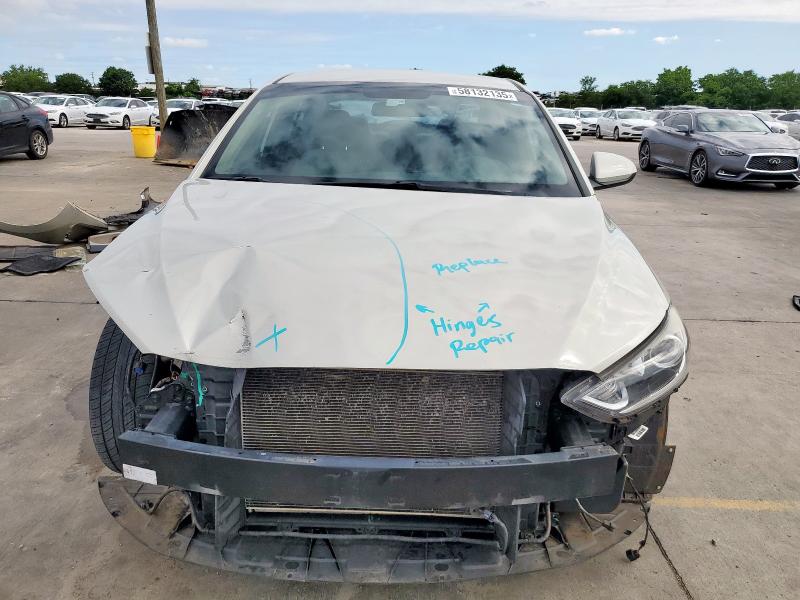 HYUNDAI ELANTRA 2017 Gold