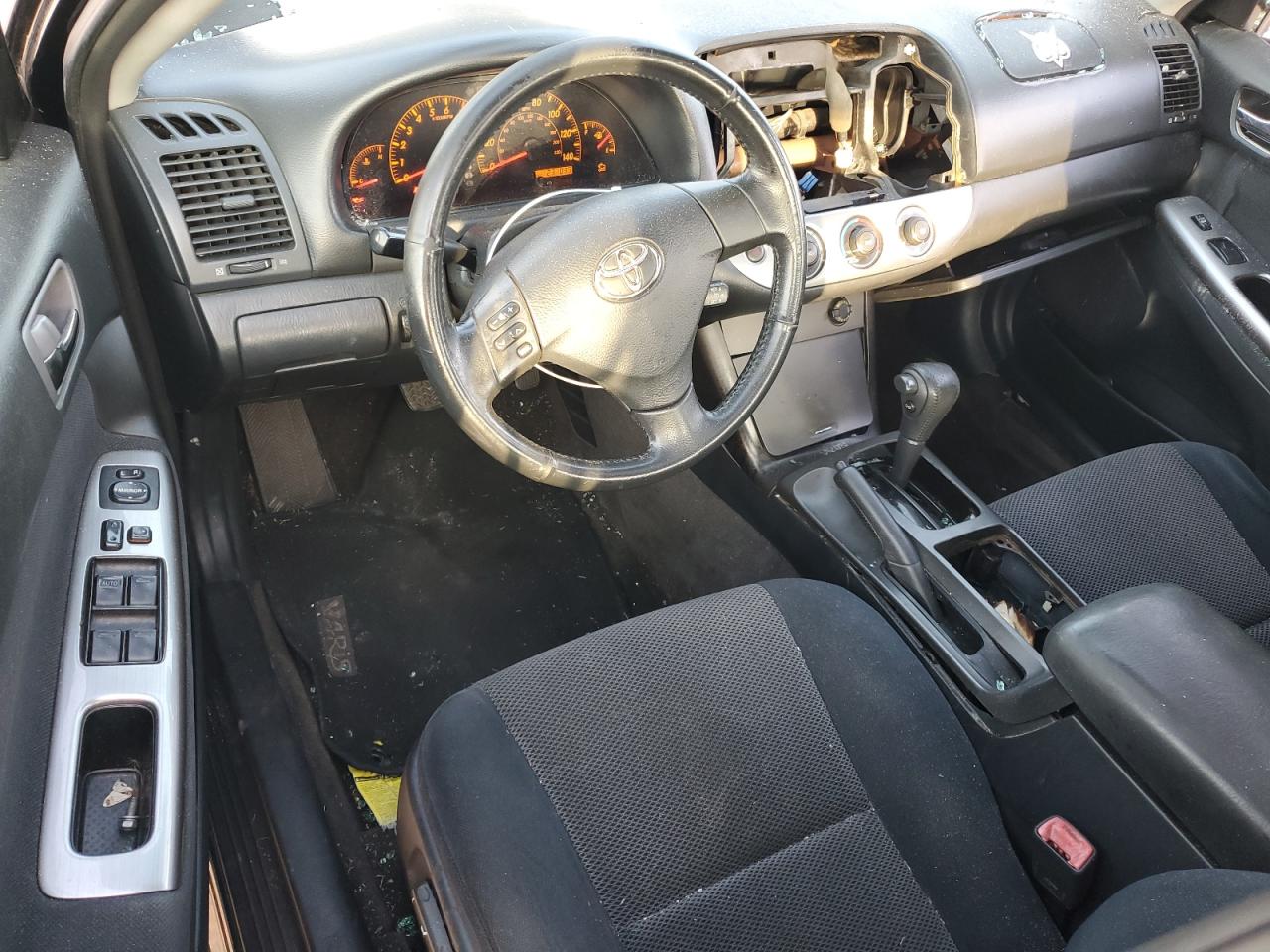 2005 Toyota Camry Le VIN: 4T1BE32K75U006545 Lot: 55586885