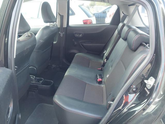 2012 TOYOTA YARIS SR V