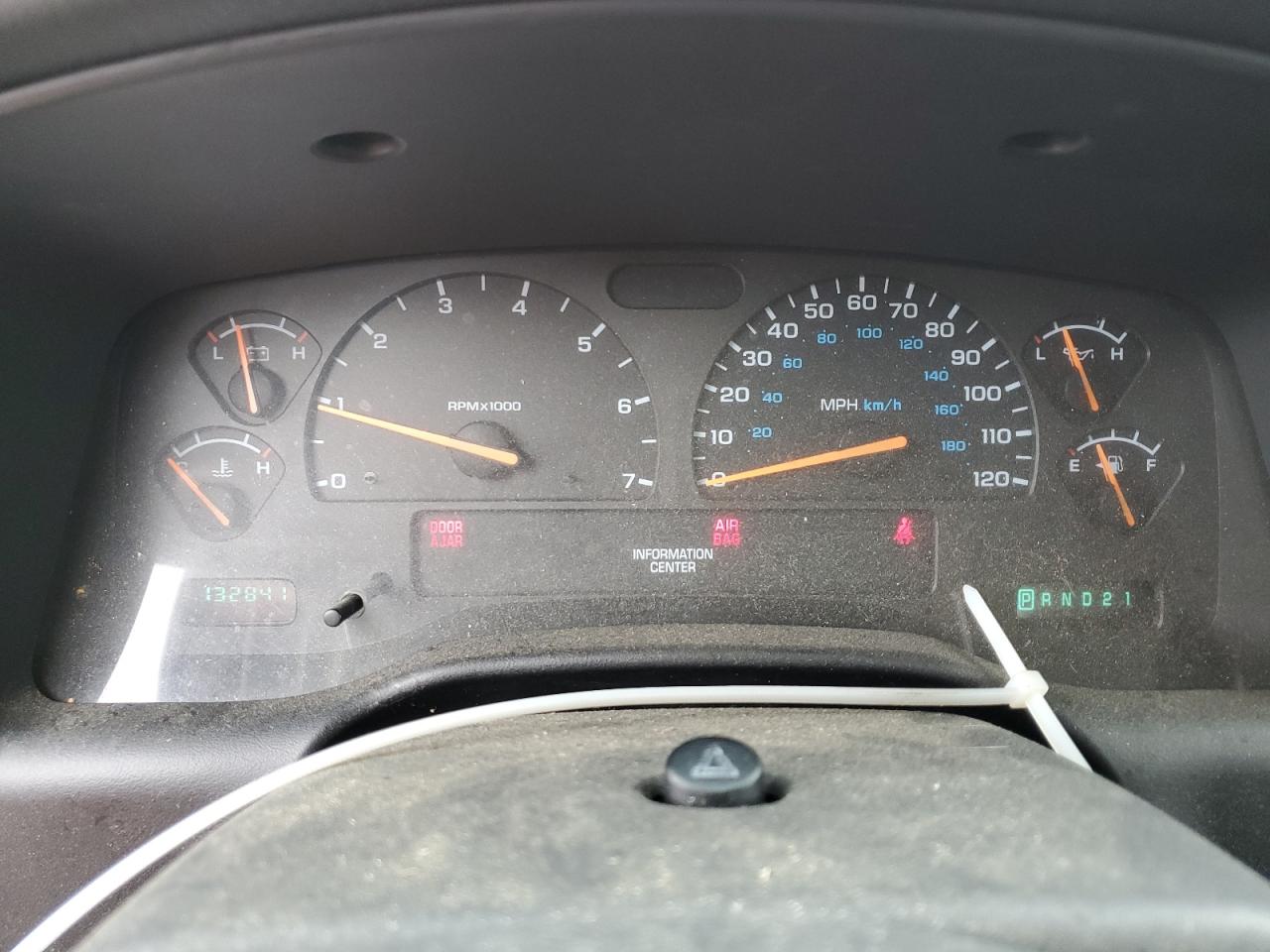 2002 Dodge Dakota Quad Slt VIN: 1B7HL48N62S505775 Lot: 56285235