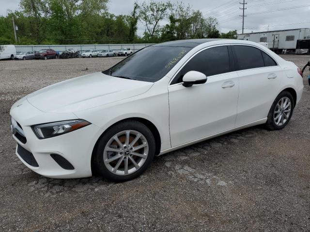  MERCEDES-BENZ A-CLASS 2021 Білий