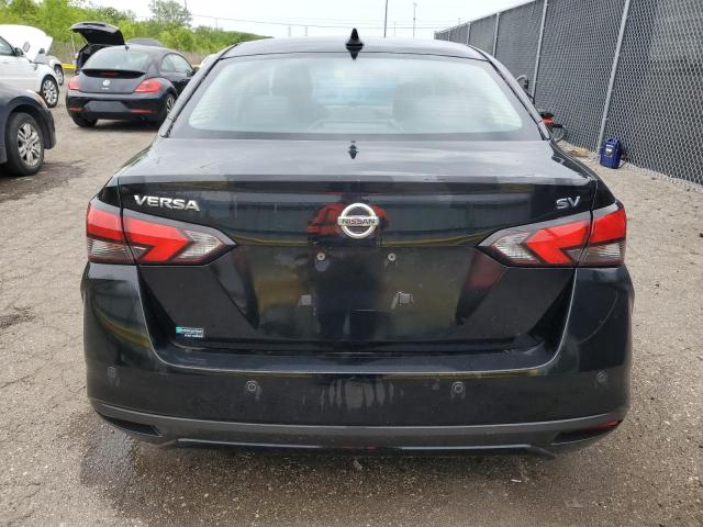  NISSAN VERSA 2020 Czarny