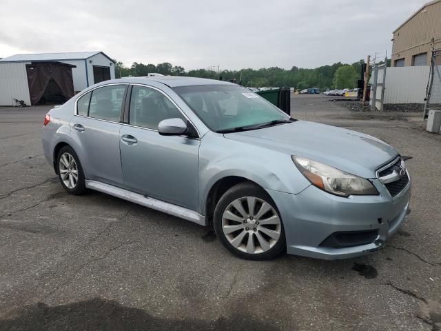 Sedans SUBARU LEGACY 2013 Srebrny