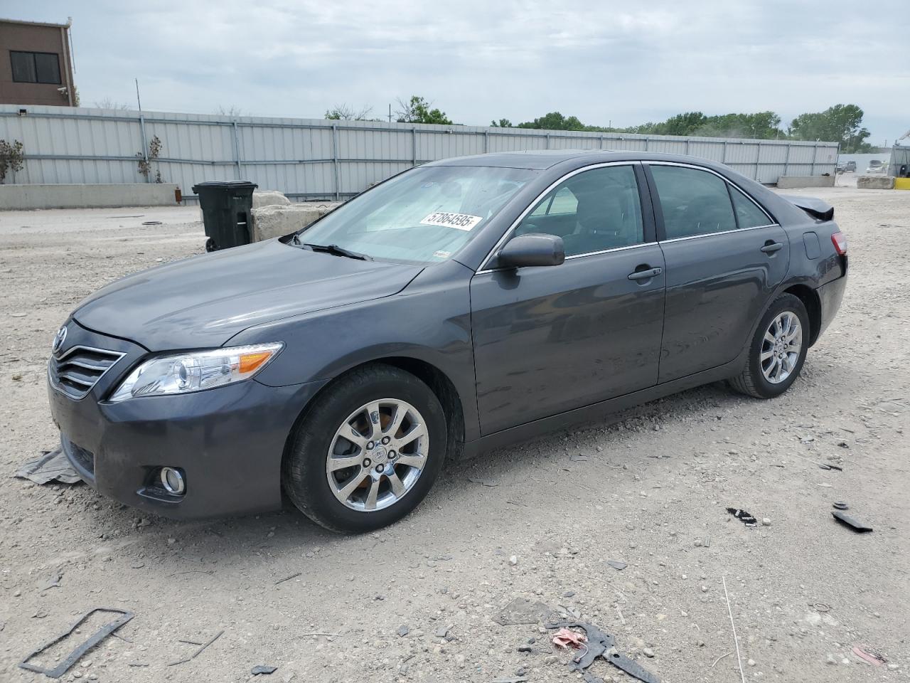 2010 Toyota Camry Base na sprzedaż w Kansas City, KS - Rear End