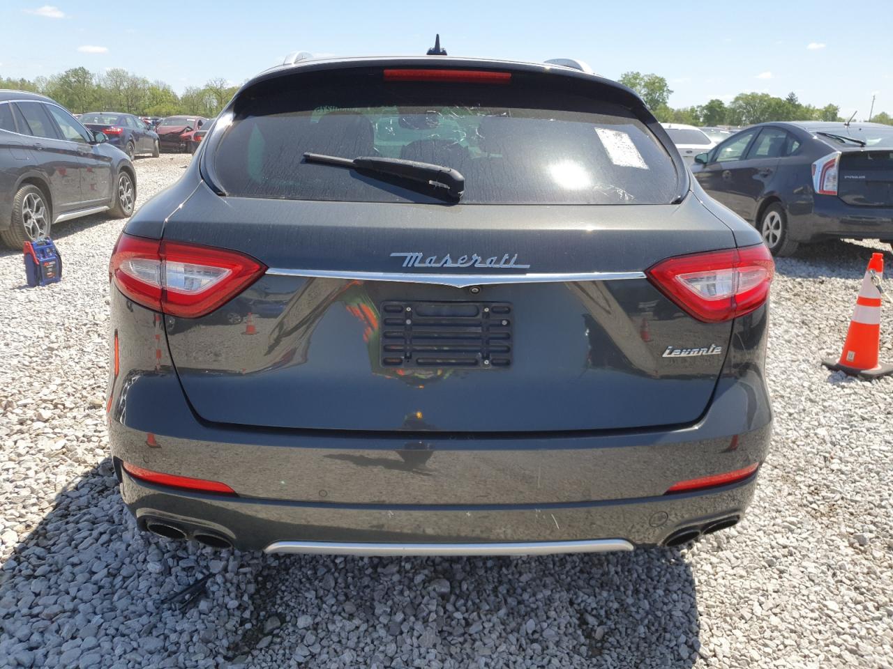 2017 Maserati Levante S Luxury VIN: ZN661YUL3HX230501 Lot: 56380275