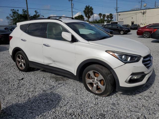  HYUNDAI SANTA FE 2017 White